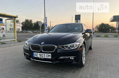 Седан BMW 3 Series 2013 в Дніпрі