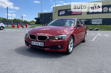 Седан BMW 3 Series 2014 в Рівному