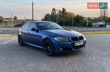 Седан BMW 3 Series 2010 в Кривому Розі