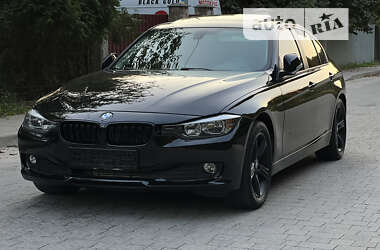 Седан BMW 3 Series 2013 в Львове