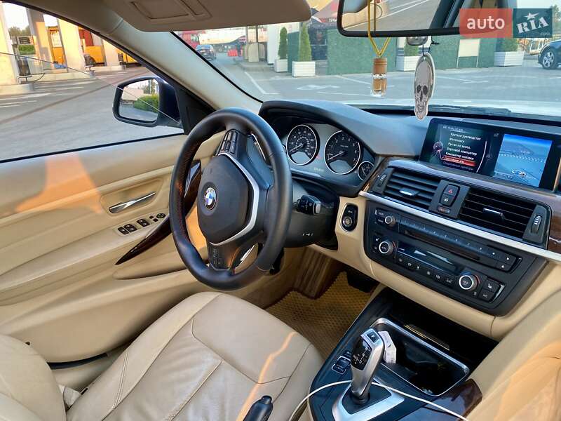 Седан BMW 3 Series 2012 в Києві