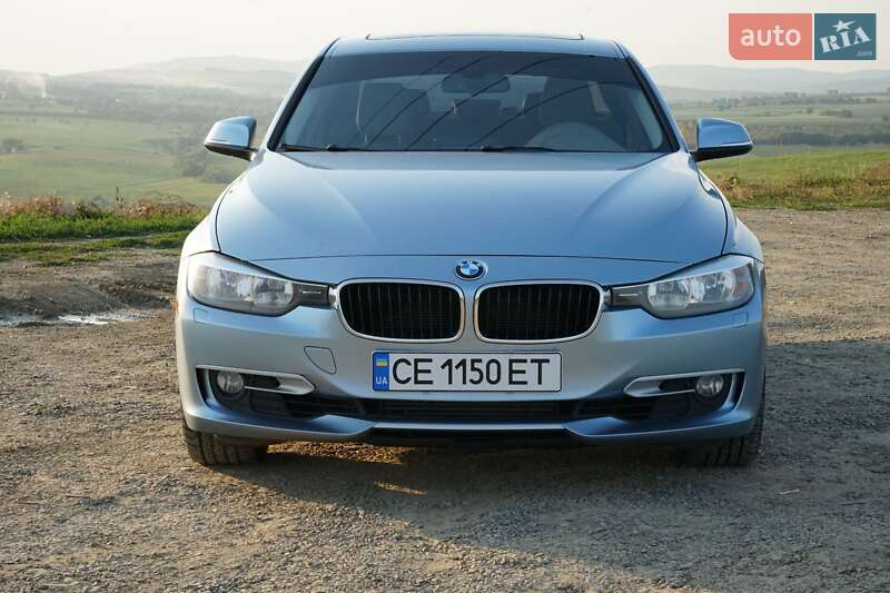 Седан BMW 3 Series 2012 в Черновцах