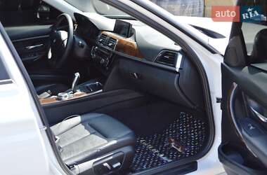 Седан BMW 3 Series 2016 в 