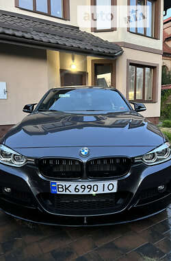 Седан BMW 3 Series 2017 в Рівному