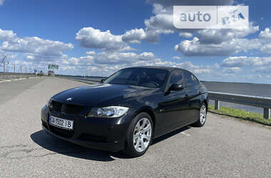 Седан BMW 3 Series 2006 в Черкасах