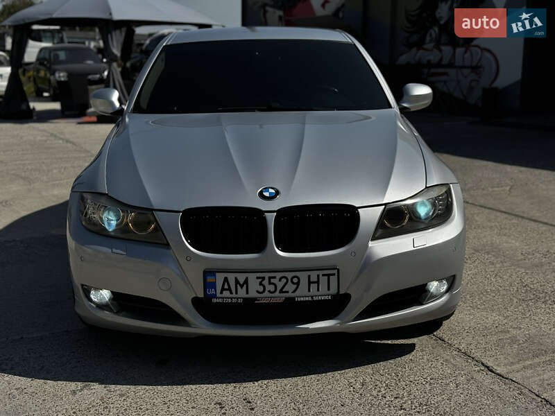 Седан BMW 3 Series 2009 в Житомире фото 5 Седан BMW 3 Series 2009 в Житомире