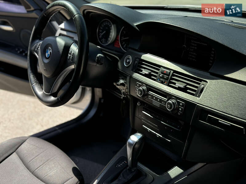 Седан BMW 3 Series 2009 в Житомире фото 16 Седан BMW 3 Series 2009 в Житомире