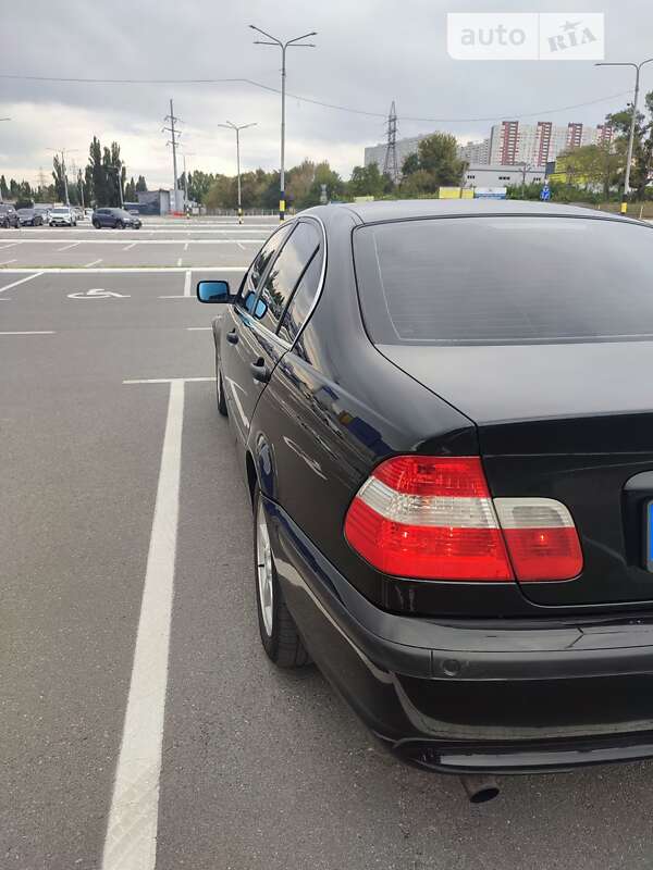 Седан BMW 3 Series 2002 в Києві