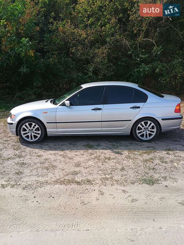 Седан BMW 3 Series 2004 в Білій Церкві