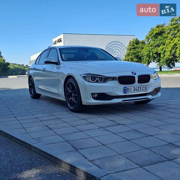Седан BMW 3 Series 2013 в Светловодске