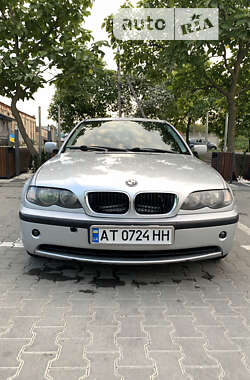 Седан BMW 3 Series 2004 в Чернівцях