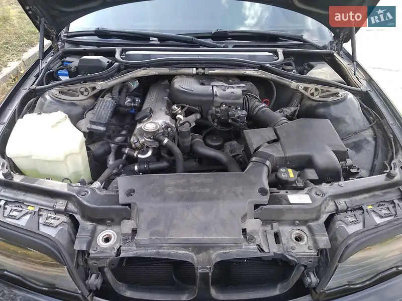 BMW 3 Series 2000