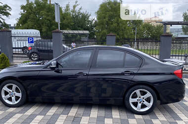 Седан BMW 3 Series 2014 в Львове