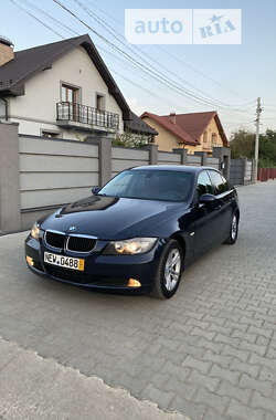 Седан BMW 3 Series 2008 в Калуше