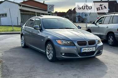 Седан BMW 3 Series 2011 в Житомирі