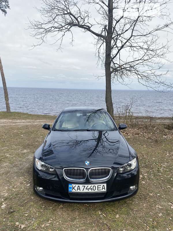 Купе BMW 3 Series 2007 в Києві