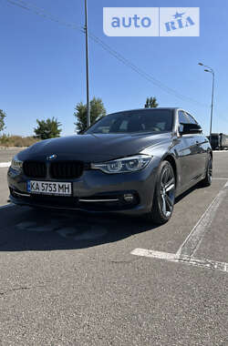 Седан BMW 3 Series 2018 в Киеве