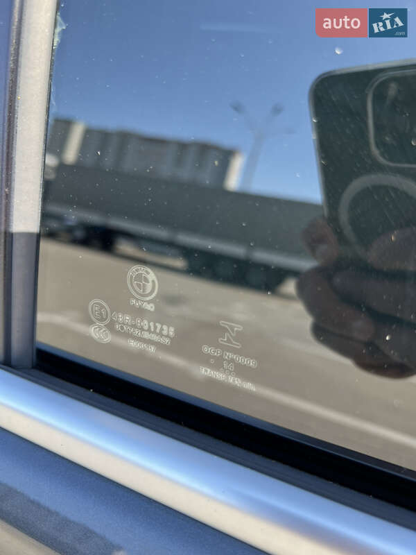 Седан BMW 3 Series 2018 в Києві фото 14 Седан BMW 3 Series 2018 в Києві