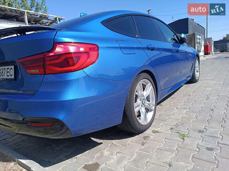 Седан BMW 3 Series 2018 в Черновцах фото 6 Седан BMW 3 Series 2018 в Черновцах