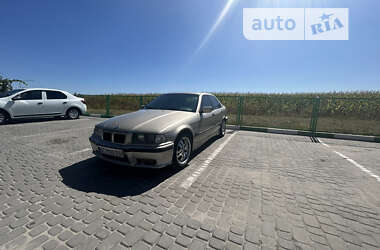 Седан BMW 3 Series 1991 в Тернополе