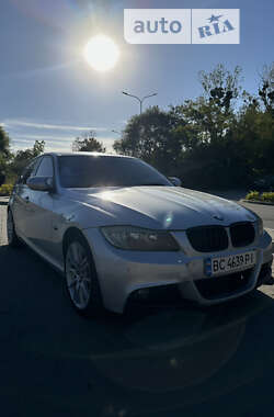 Седан BMW 3 Series 2011 в Львові