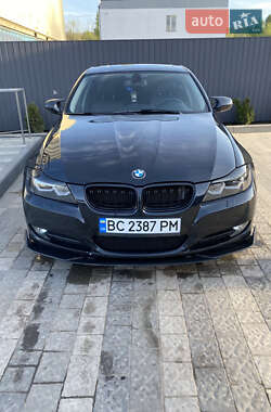 Седан BMW 3 Series 2011 в Львові