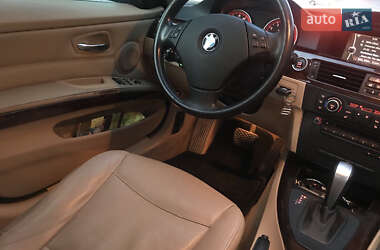 Седан BMW 3 Series 2011 в Сумах