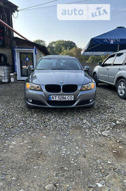 Седан BMW 3 Series 2009 в Кутах