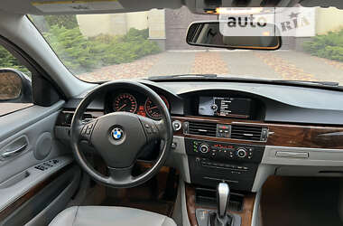 Седан BMW 3 Series 2011 в Дніпрі