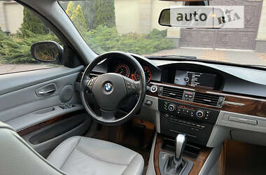 Седан BMW 3 Series 2011 в Дніпрі