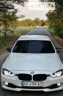 Седан BMW 3 Series 2013 в Дніпрі