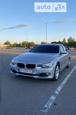 Седан BMW 3 Series 2014 в Дніпрі