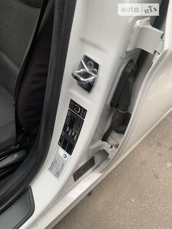 Універсал BMW 3 Series 2005 в Одесі