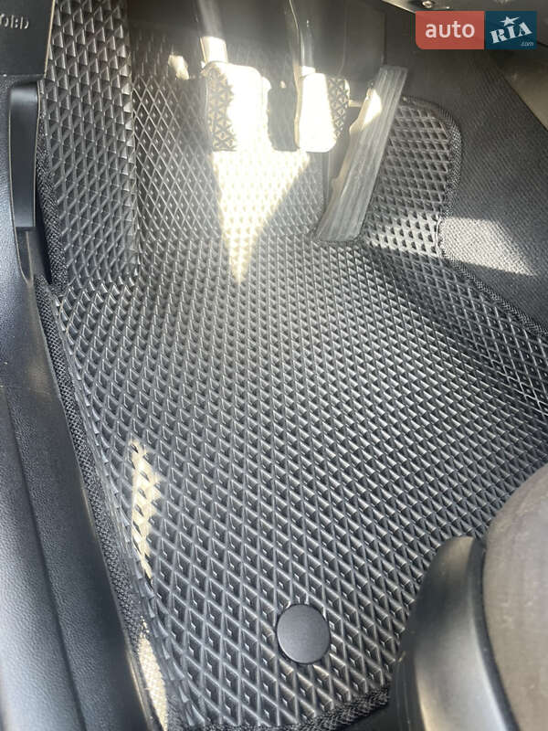 Универсал BMW 3 Series 2007 в Вышгороде фото 17 Универсал BMW 3 Series 2007 в Вышгороде