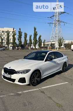 Седан BMW 3 Series 2019 в Киеве