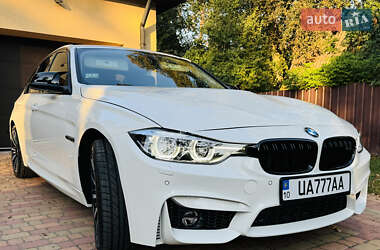 Седан BMW 3 Series 2015 в 