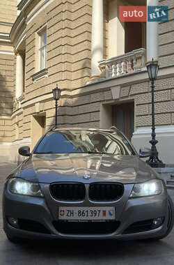 Универсал BMW 3 Series 2009 в 