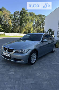 Седан BMW 3 Series 2005 в Луцьку