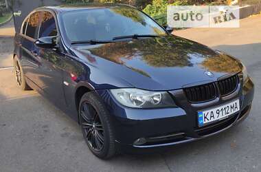 Седан BMW 3 Series 2005 в Києві