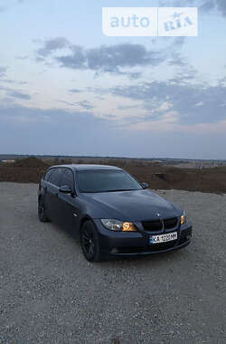 Універсал BMW 3 Series 2005 в Кривому Розі