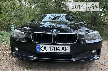 Седан BMW 3 Series 2014 в Киеве