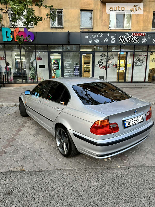 Седан BMW 3 Series 2000 в Одесі