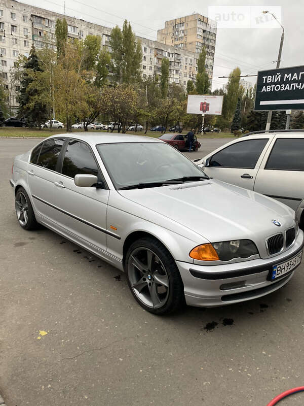 Седан BMW 3 Series 2000 в Одесі