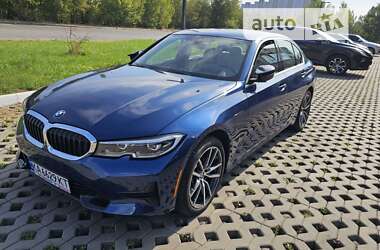 Седан BMW 3 Series 2021 в Киеве