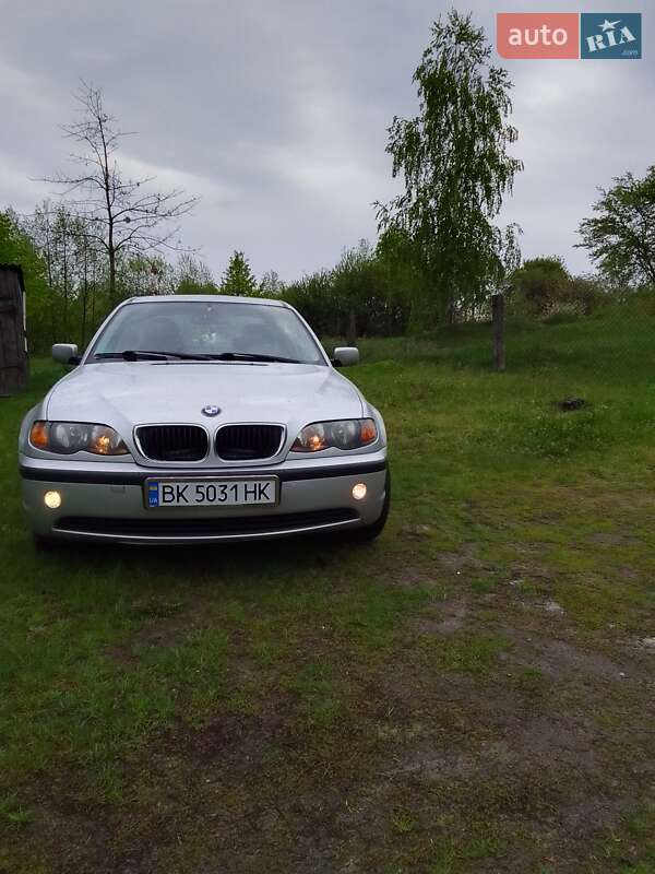 Седан BMW 3 Series 2002 в Заречном фото 34 Седан BMW 3 Series 2002 в Заречном