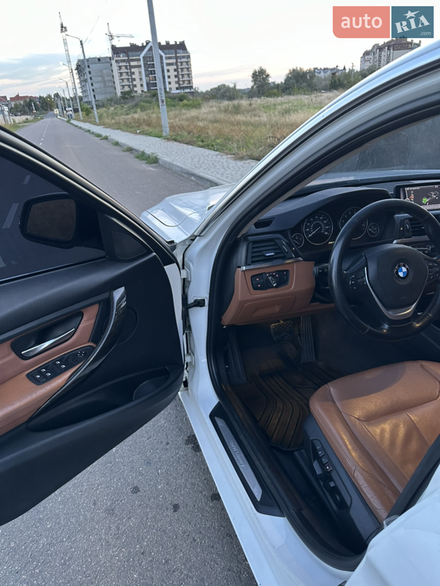 2012 BMW 3er - мініатюра 10