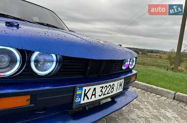 Седан BMW 3 Series 1985 в Шумске