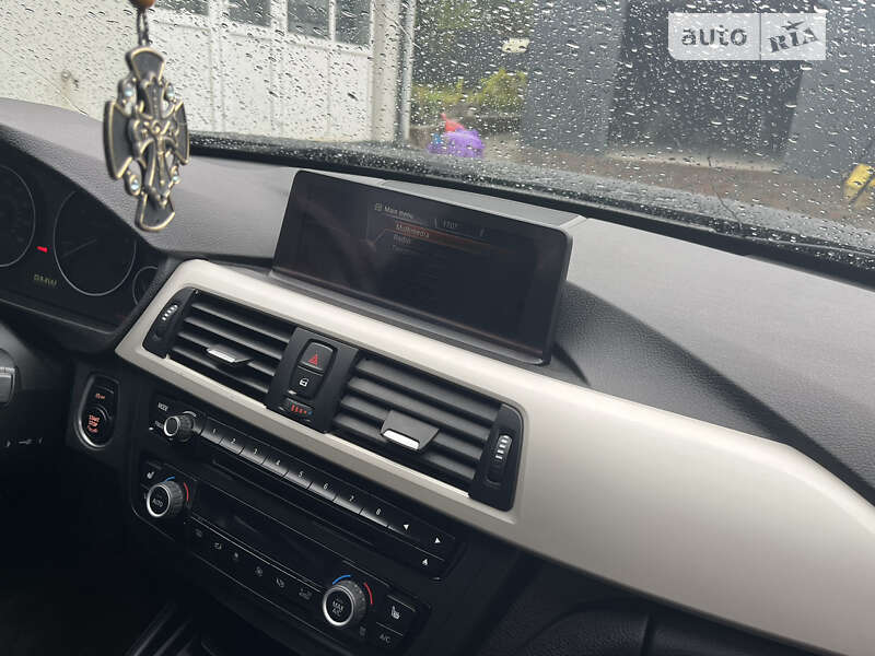 Седан BMW 3 Series 2015 в Хмельницком фото 27 Седан BMW 3 Series 2015 в Хмельницком