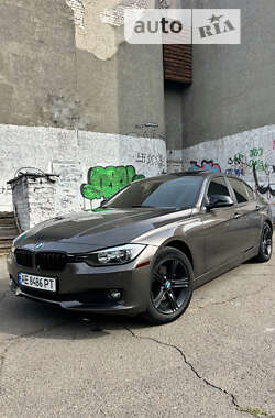 Седан BMW 3 Series 2014 в Кривом Роге