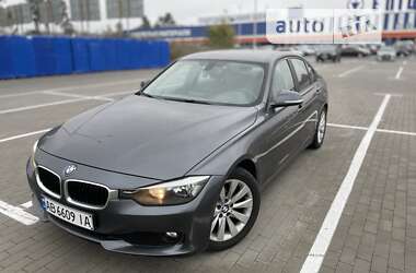 Седан BMW 3 Series 2012 в Виннице